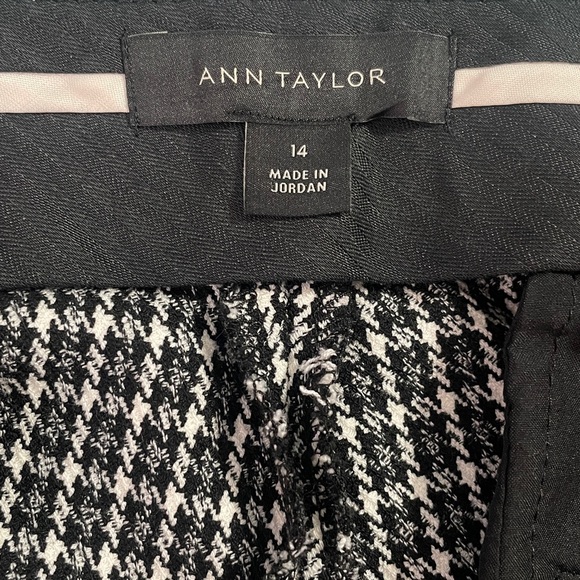 Ann Taylor Ankle Pants, Houndstooth, Size 14 - Picture 4 of 5